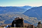 33 Bel roccolo panoramico sulla vallata